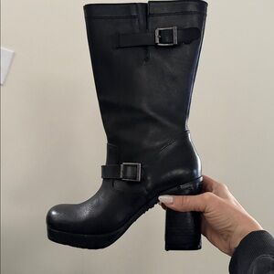 Harley Davidson women’s high boots. - size 7 - sexy with jeans or black leggings